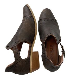 Boutique by Corkeys Solo Laser Cut Fashion Brown Ankle Booties Size 9